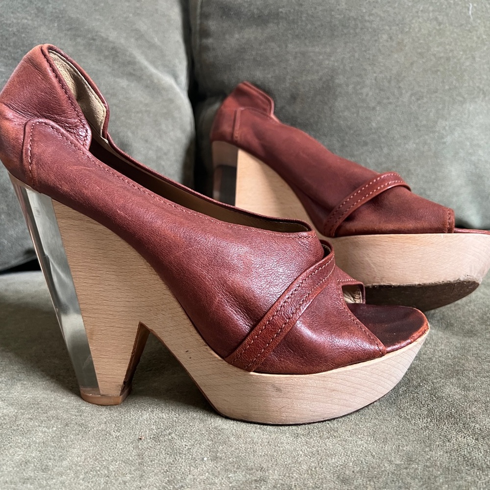 Chloe peep toe platform heel